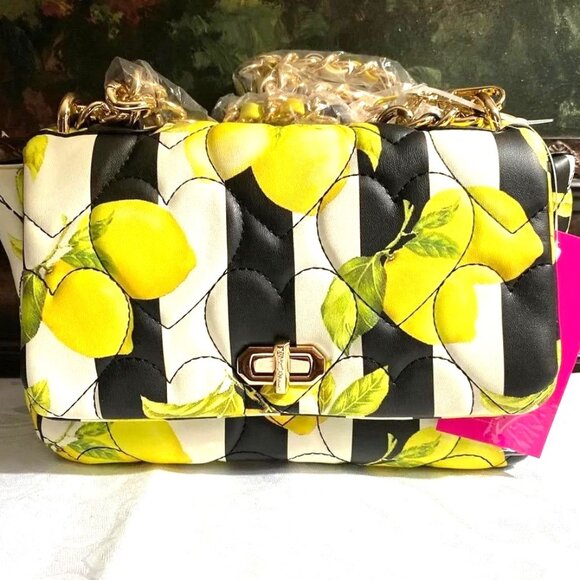 ๐ฅBetsey Johnson Fresh N Fruity Lemon Stripe Quilted Crossbody Bag Purse NWT - Picture 3 of 4